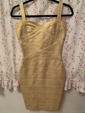 Women's Celebrity Gold Bandage Bodycon Midi Dress (meilun on Amazon)- Size XS